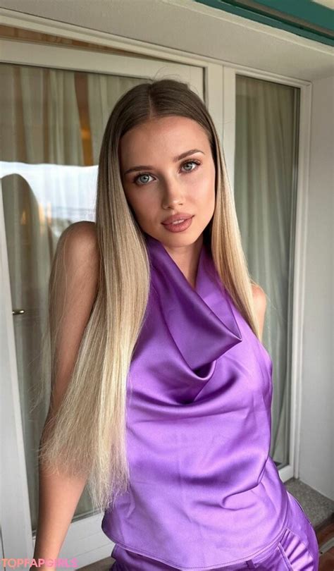 Polina Malinovskaya old nude video 2min.mp4. You must be registered for see links Attachments. 56765F16-097E-48BD-A7AF-CEDDE107F96E_452629.jpeg. 619.3 KB Views: 1,445. ... In light of Polina's recent statement that she never wanted to be part of Sunkissed, what if they shot the whole thing but Polina didn't want to go through with it and they ...